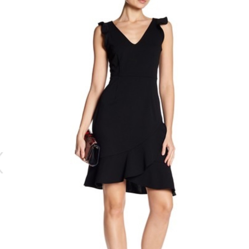 THE VANITY ROOM Crepe Ruffle Sleeve Dress